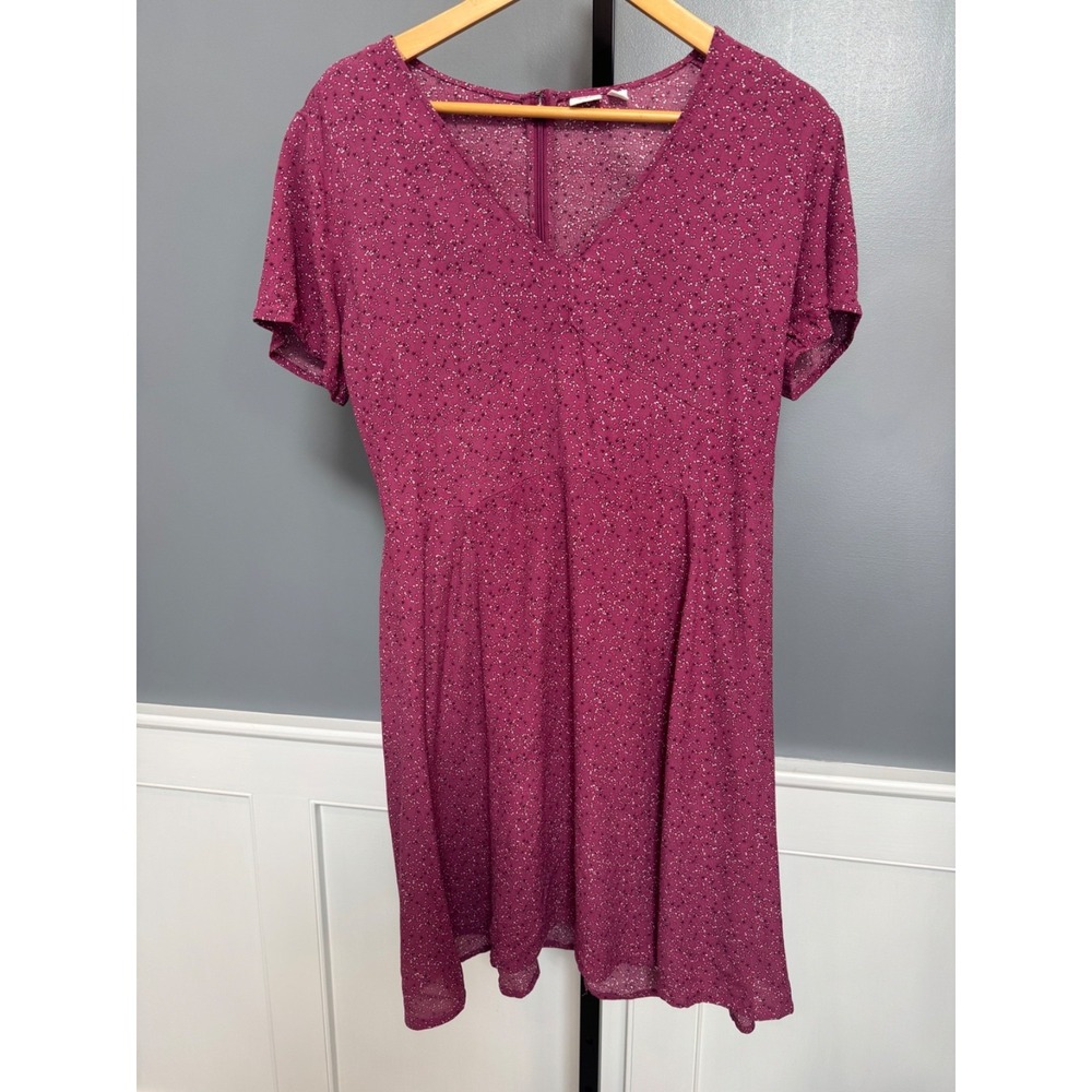 GAP Floral Mini Dress Size 12 Pink V-Neck Short Sleeve Fit & Flare Rayon